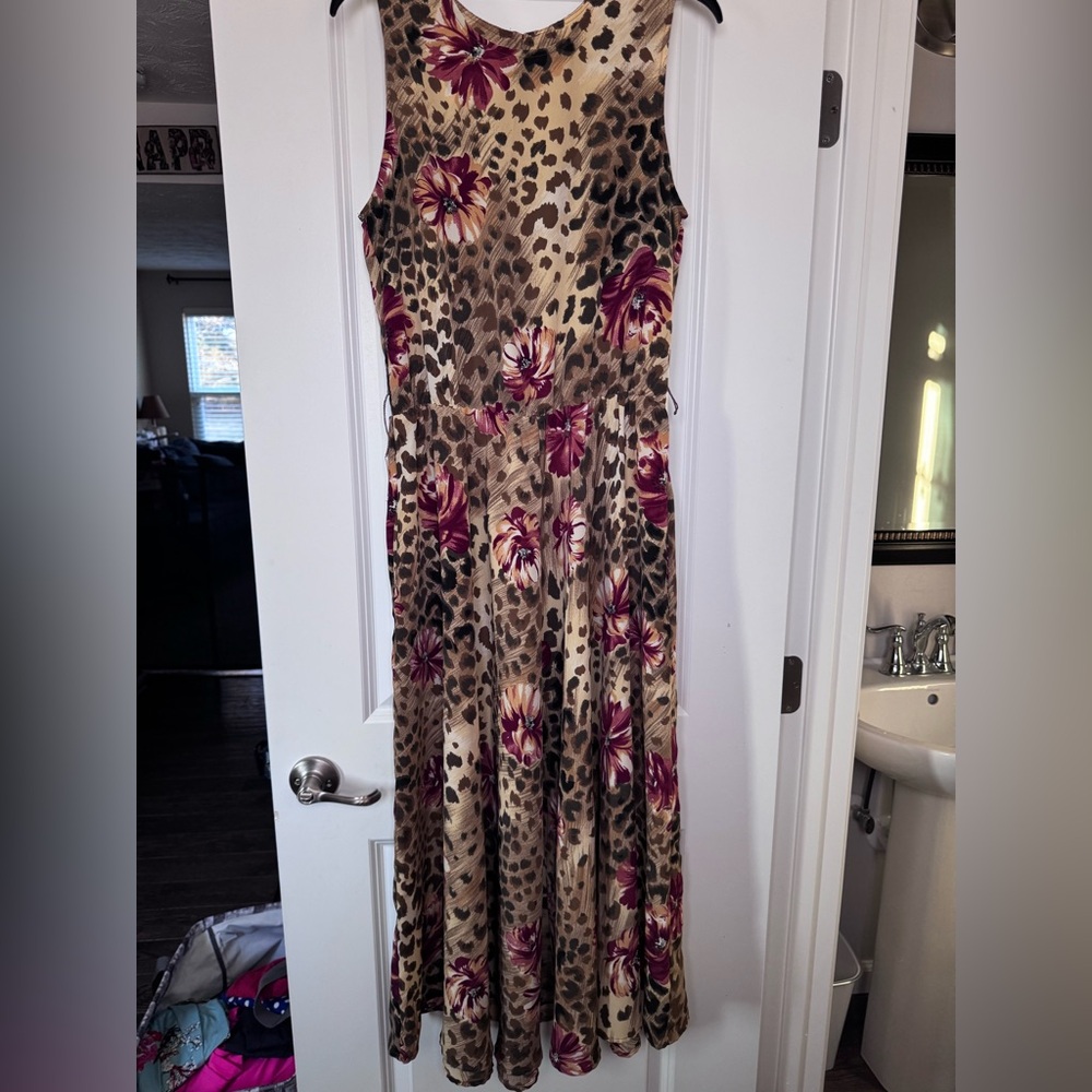 Elegant Leopard and Floral Maxi Dress